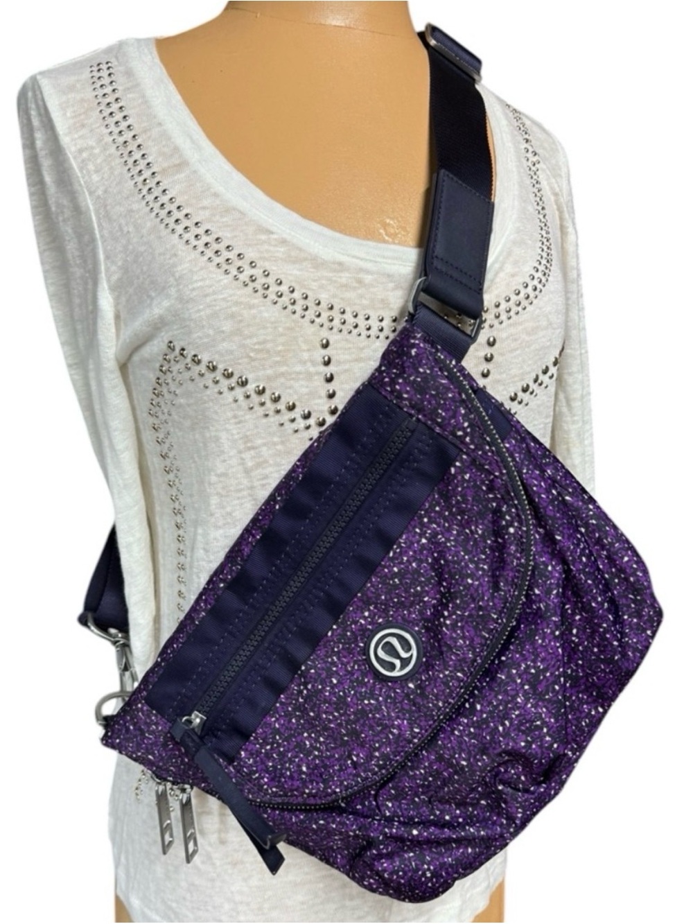 Lululemon, Soho, Crossbody Bag